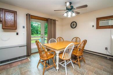 169 Sidetrack Rd, North Conway, NH 03860 - photo 2