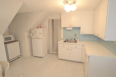 24 Lanark Rd unit 3, Brighton, MA 02135 - photo 5
