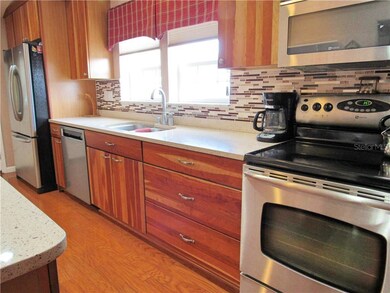 5601 Arrowhead Dr, Zephyrhills, FL 33542 - photo 7