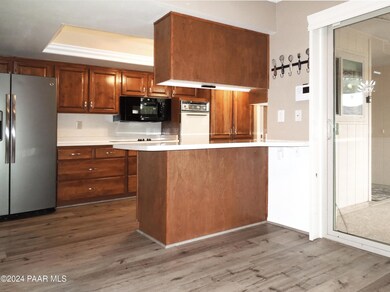 Breakfast bar  to eat-in kitchen