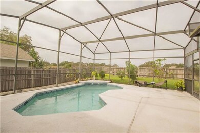 8225 Wellsmere Cir unit 1, Orlando, FL 32835 - photo 2