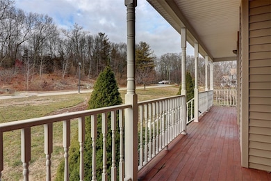 8 Pristine Dr, Cumberland, RI 02864 - photo 5