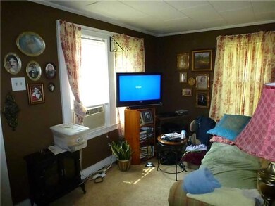 Living Room. Back house