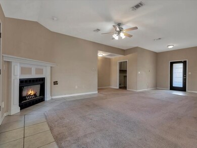 202 Sandalwood St, Lufkin, TX 75904 - photo 3