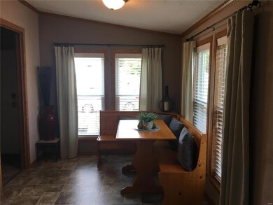 570 W Phillips St, Freeburg, IL 62243 - photo 7