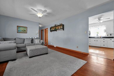 7-web-or-mls-220-e-sugar-st