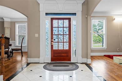 585 Settles Brook Ct, Suwanee, GA 30024 - photo 4