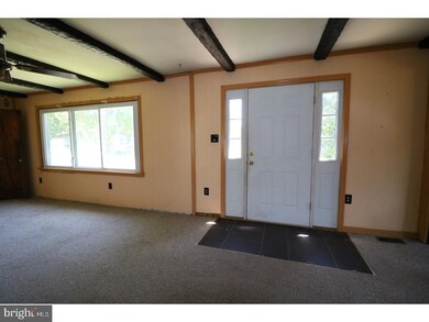 7 Amherst Dr, Pennsville, NJ 08070 - photo 3