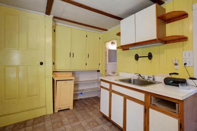 130 County Rd, Buzzards Bay, MA 02532 - photo 6