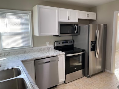 722 S 1st Ave, Albert Lea, MN 56007 - photo 6