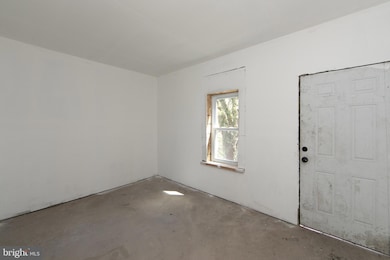 1744 S 6th St, Camden, NJ 08104 - photo 4