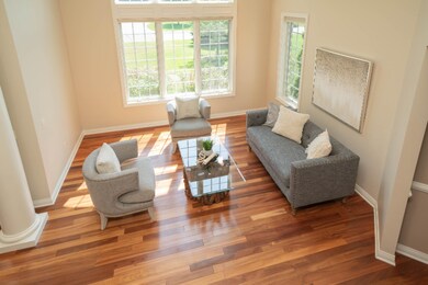 8412_Grapevine_Circle_08