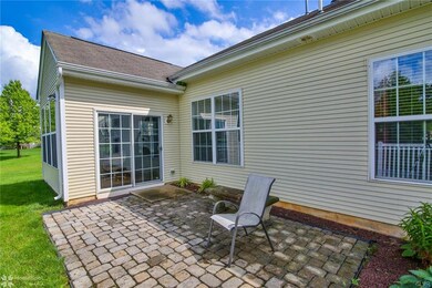 7097 Queenscourt Ln unit I50, Macungie, PA 18062 - photo 5