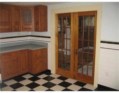 76 Lake Ave, Worcester, MA 01604 - photo 5