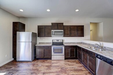 LGIHomes_Taos_R_03