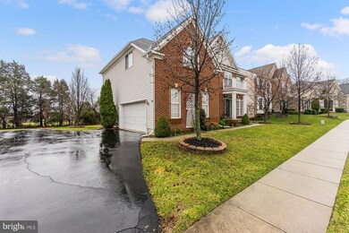 22317 Lost Branch Cir, Ashburn, VA 20148 - photo 2