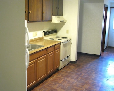 4014 School St, Palmer, MA 01069 - photo 4