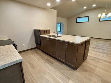 414 Westview Ln E, West Fargo, ND 58078 - photo 6