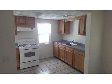 240 Namquid Dr, Warwick, RI 02888 - photo 6