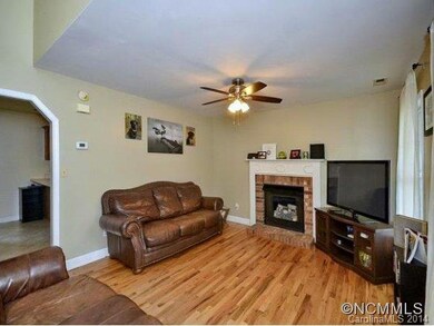 23 Mill Stone Dr, Asheville, NC 28803 - photo 3