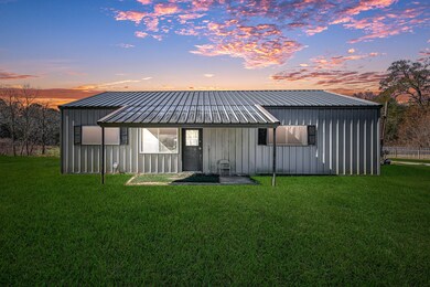 15266 Towerwood Dr, Conroe, TX 77306 - photo 4