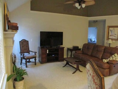 Vaulted ceiling 