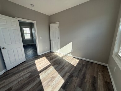 357 Howard St unit 4, Lawrence, MA 01841 - photo 6