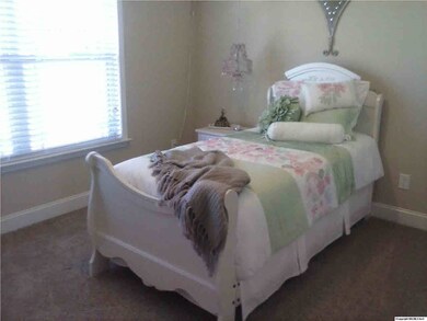 COZY SECOND BEDROOM WITH LARGE CLOSET