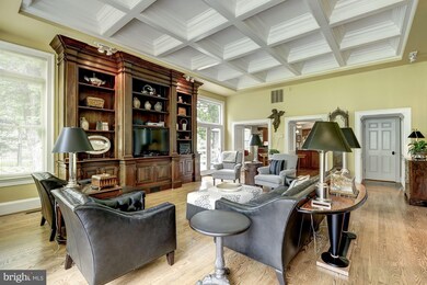 9509 Leemay St, Vienna, VA 22182 - photo 4