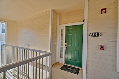4715 SW 91st Dr unit 305, Gainesville, FL 32608 - photo 2
