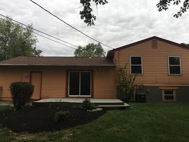 1685 Calgary Dr, Columbus, OH 43229 - photo 7