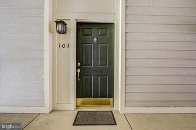 103 Timberbrook Ln unit 103, Gaithersburg, MD 20878 - photo 5