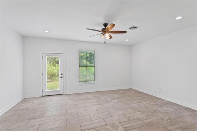 3535 Knight Ln unit 3, Lake Charles, LA 70605 - photo 2