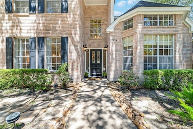 11954 Gatesden Dr, Tomball, TX 77377 - photo 6