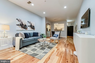 4656 Lambert Dr, Alexandria, VA 22311 - photo 6