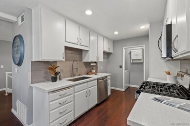 4216 La Casita Way unit 5, Oceanside, CA 92057 - photo 7