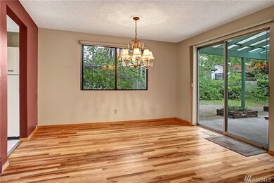1424 NW 204th Place, Shoreline, WA 98177 - photo 5