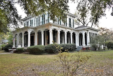 640 N Eufaula Ave, Eufaula, AL 36027 - photo 3