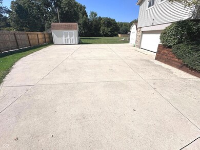 482 N 700 W, Greenfield, IN 46140 - photo 4