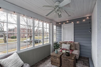 Beautiful Sun Room