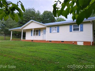 120 Clear Meadow Ln, Statesville, NC 28625 - photo 3