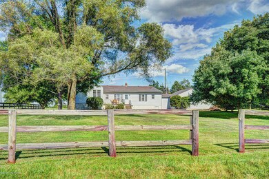 10414 Oak Grove Rd, Louisville, KY 40291 - photo 5