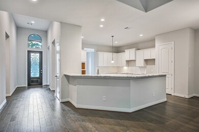 30610 Raleigh Creek Dr, Tomball, TX 77375 - photo 6