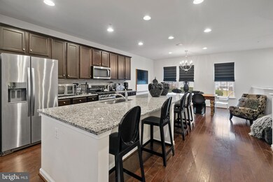 7915 Breezy Knoll Ln, Hanover, MD 21076 - photo 6