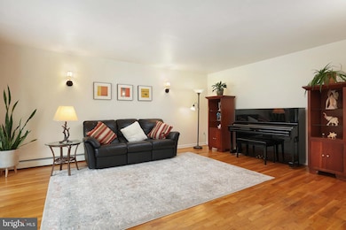 43 Benford Dr, Princeton Junction, NJ 08550 - photo 5