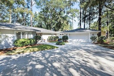7 Wax Myrtle Ln, Hilton Head Island, SC 29926 - photo 3