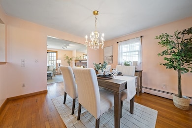 321 Old Marsh Hill Rd, Dracut, MA 01826 - photo 7