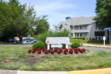 11717 Summerchase Cir unit 1717-E, Reston, VA 20194 - photo 3