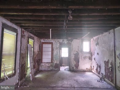 2913 Riggs Ave, Baltimore, MD 21216 - photo 2