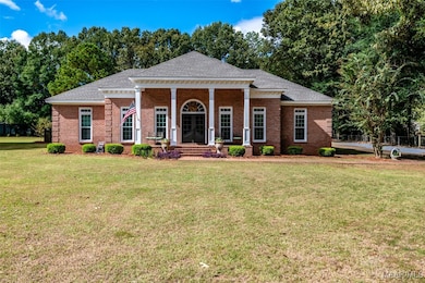 317 Haggerty Cir, Wetumpka, AL 36093 - photo 2